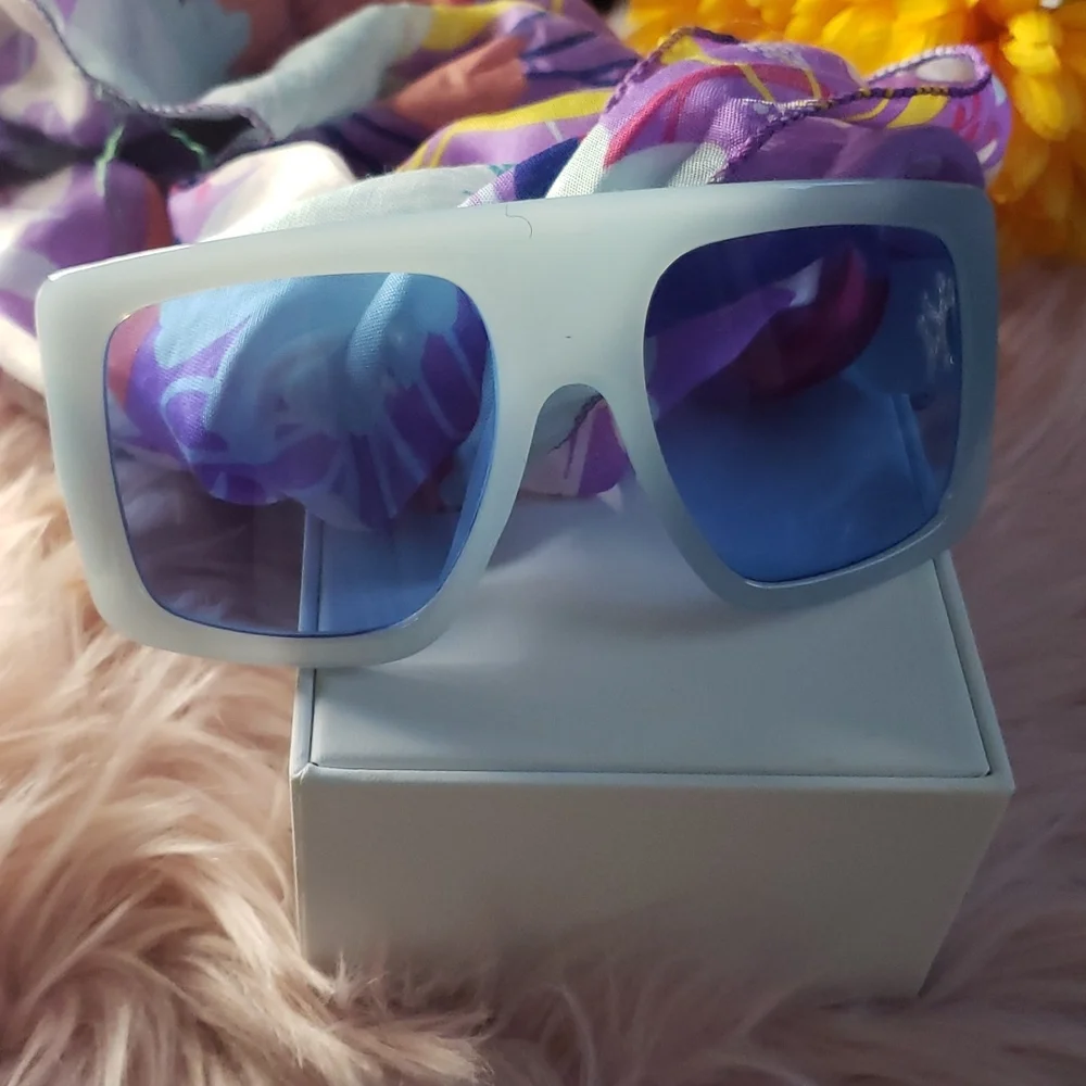 Fashion Shades Blue - Picture 2 of 4